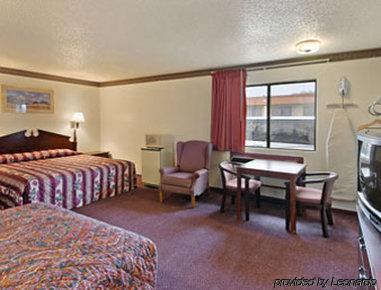 Super 8 By Wyndham Sherman Chambre photo